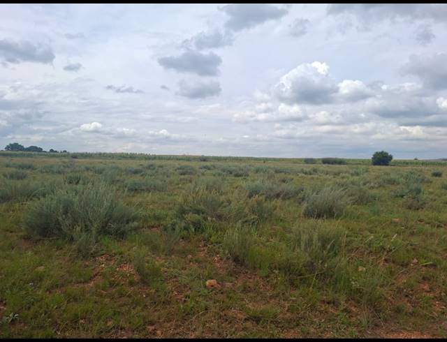 2,190M² VACANT LAND FOR SALE IN HENLEY ON KLIP
